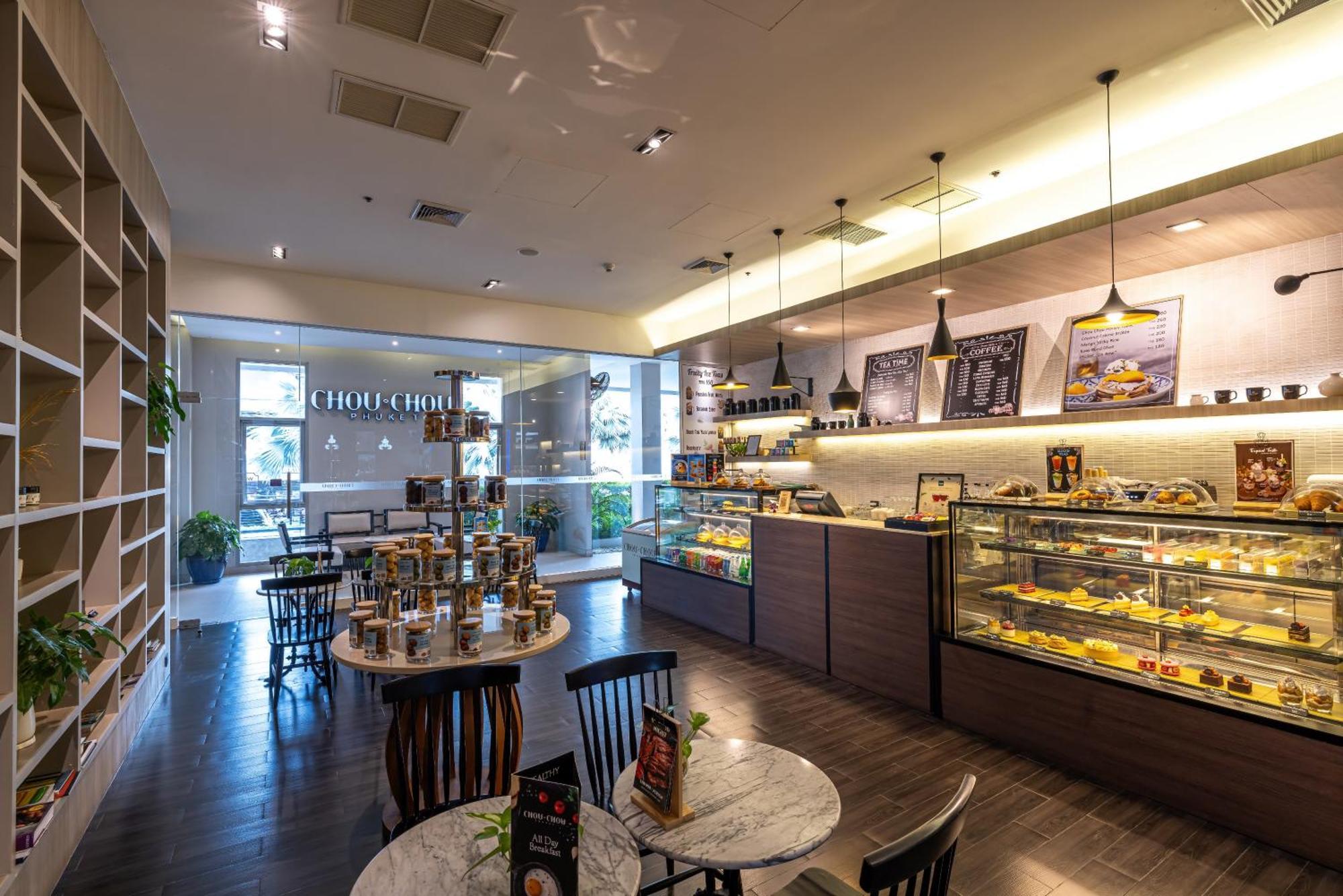 แกรนด์ เมอร์เคียว ภูเก็ต ป่าตอง Hotel Patong ภายนอก รูปภาพ The interior of a typical café